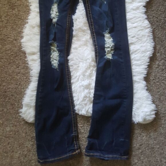 LA Idol embellished Jeweled distressed Stretchy Dark Wash Jeans Women’s Size 1 - Picture 3 of 15